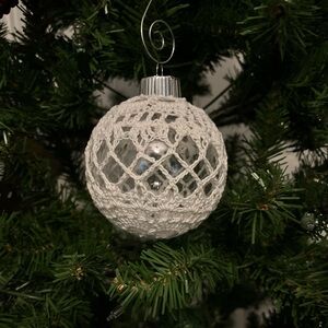 Vintage design Christmas ornament